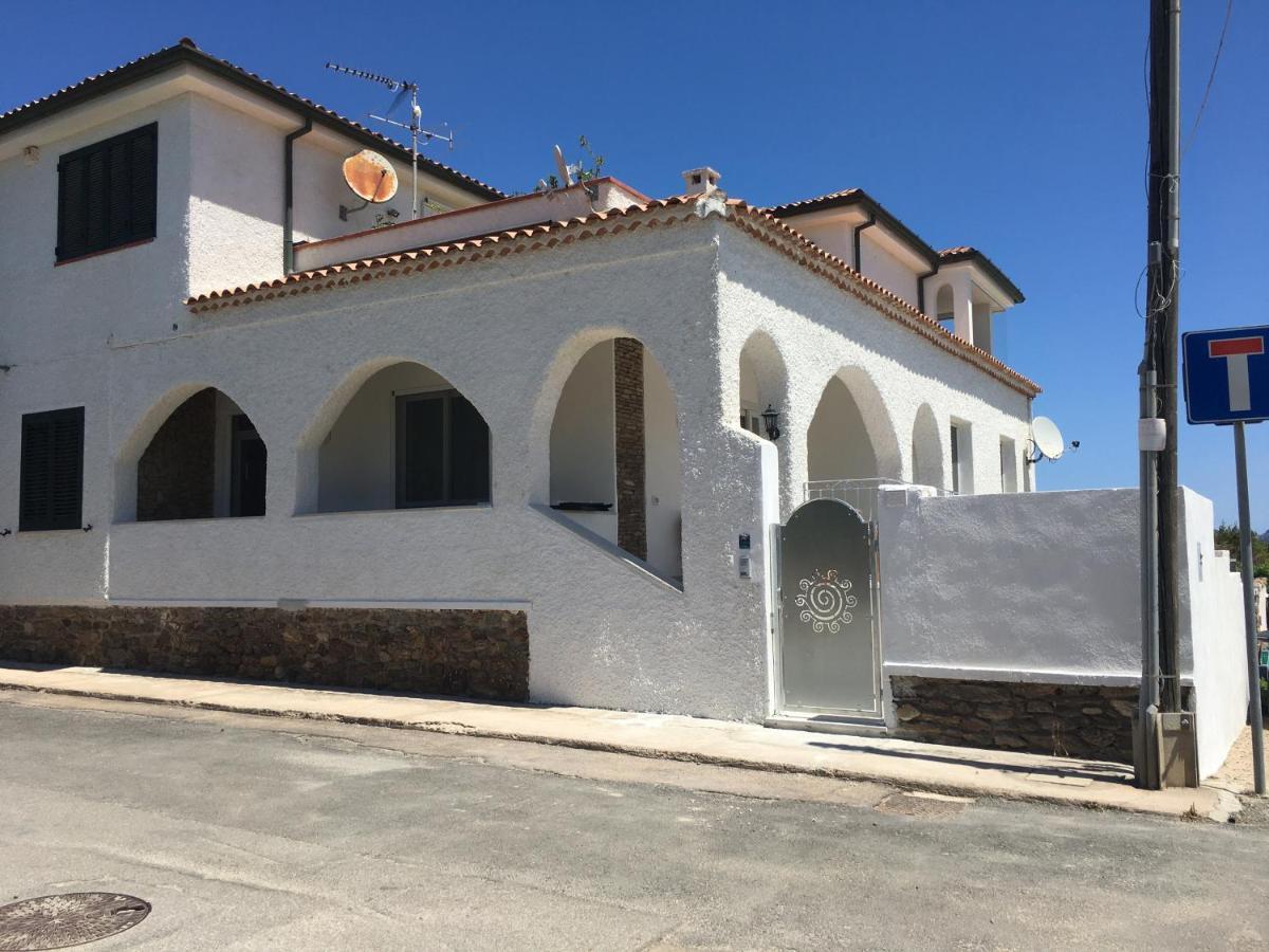 Apartment House Ilaria- Smeraldo *
